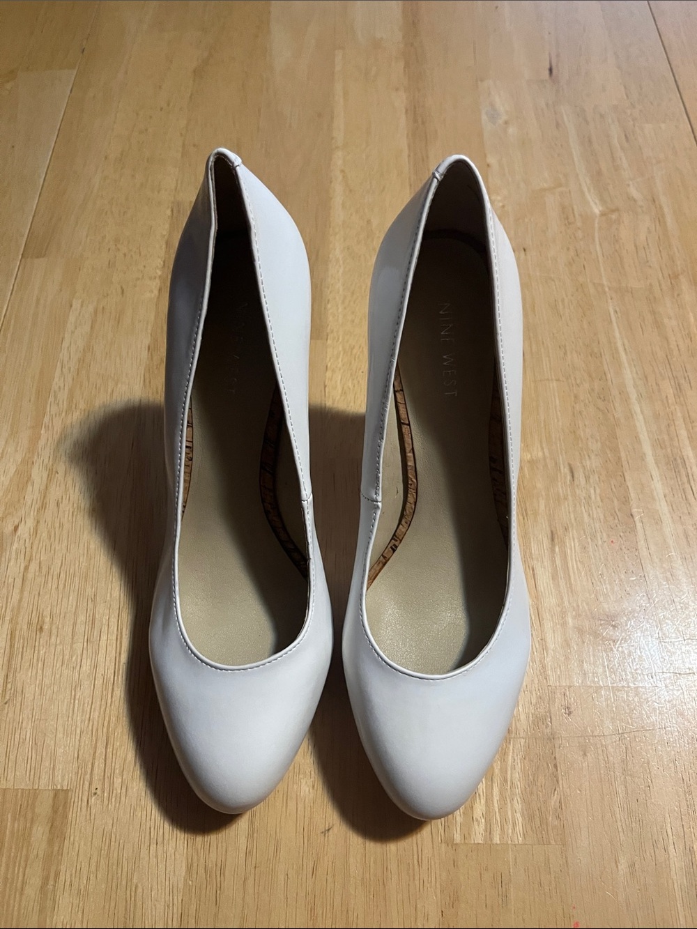 Nine West White Platform Round-Toe Cork High Heels Women’s Size 8 4 1/2” Heel